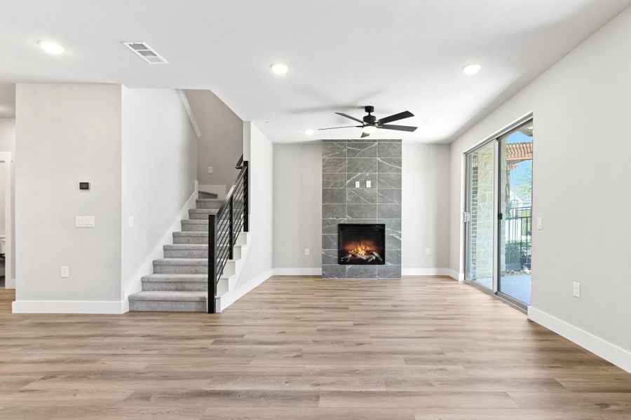 Spacious, unfurnished interior of a new home in The Tribute, The Colony (Image 21).