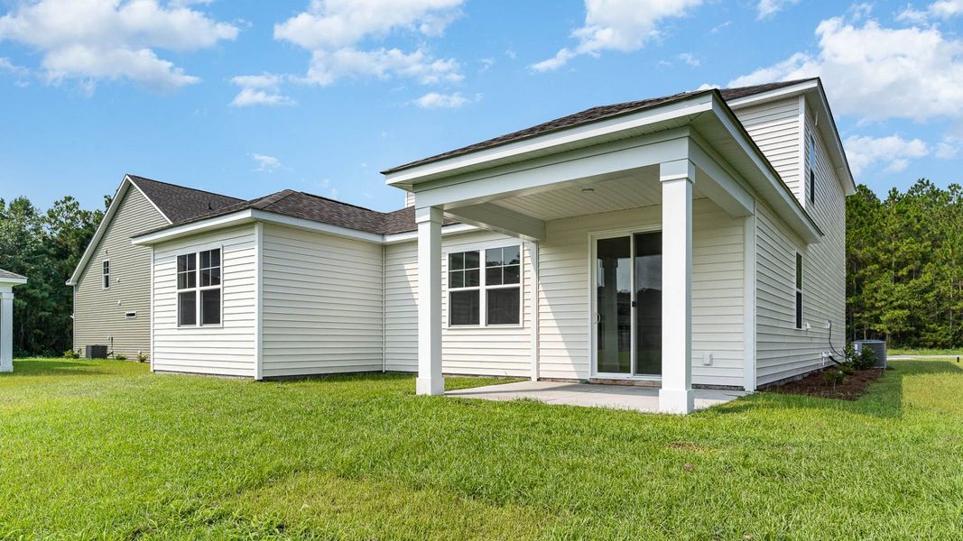 Front exterior of a new home in Rolling Hills, Bolivia, NC, highlighting curb appeal (Image 2).