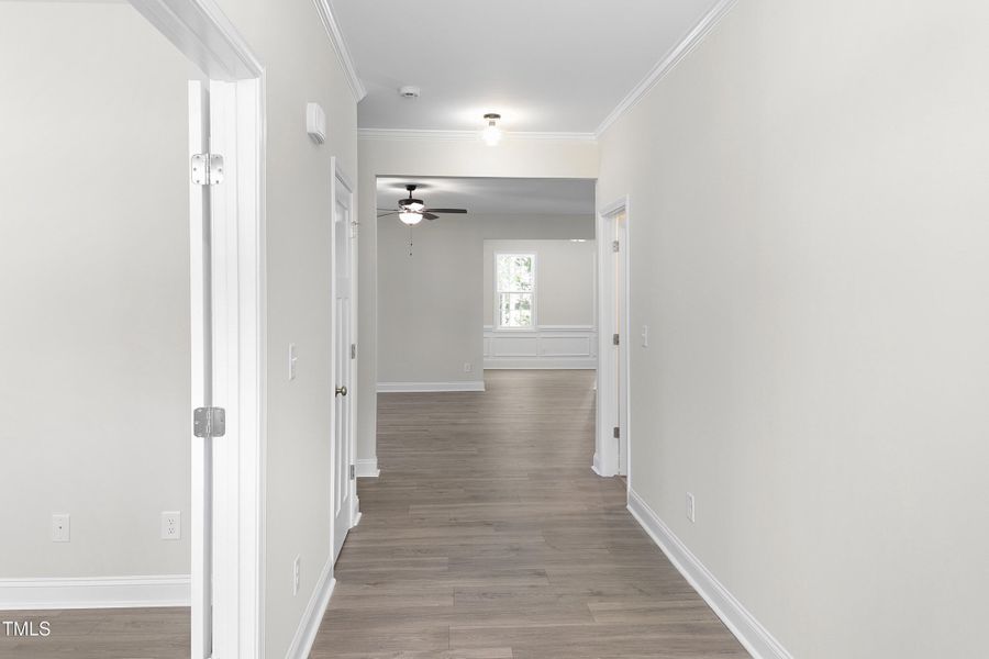 117_godwin_court_entry_2