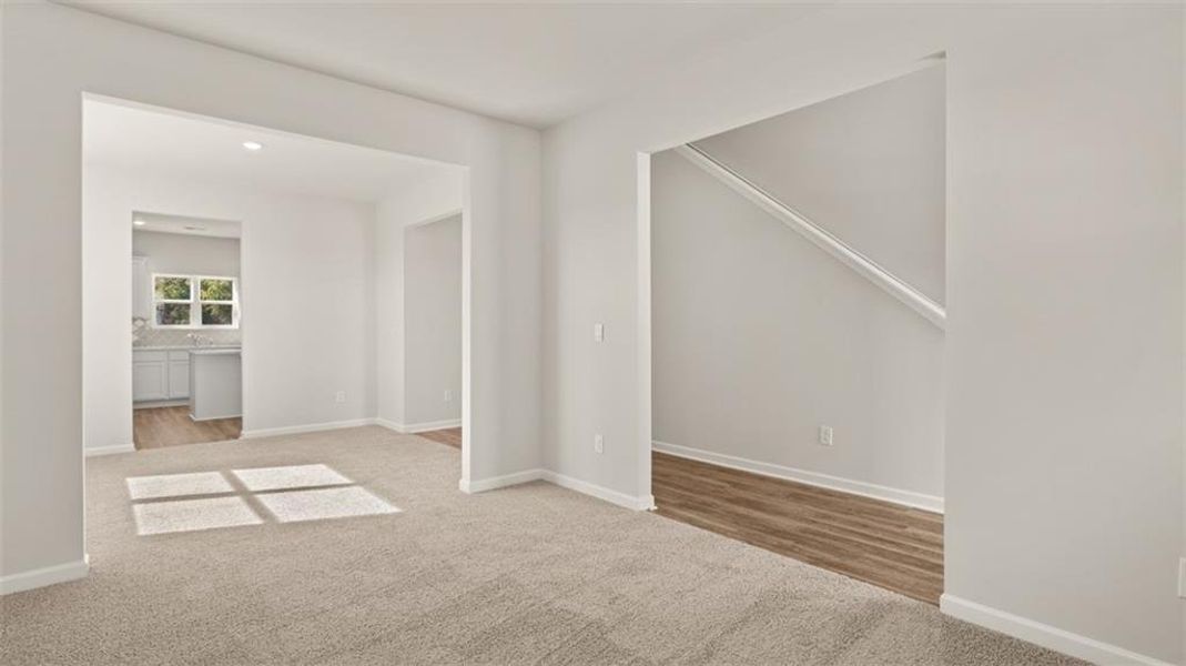 Spacious, unfurnished interior of a new home in Cedar Ridge - Locust Grove Station, Locust Grove (Image 23).