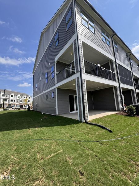 Exterior details and patio area of a home in Page Townes, Morrisville (Image 19).