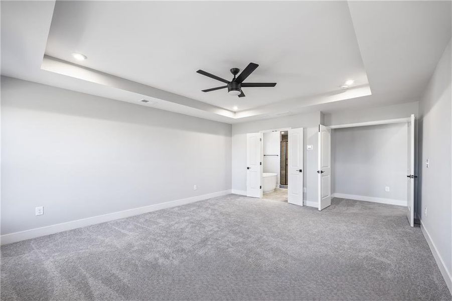 Spacious, unfurnished interior of a new home in , Hoschton (Image 37).