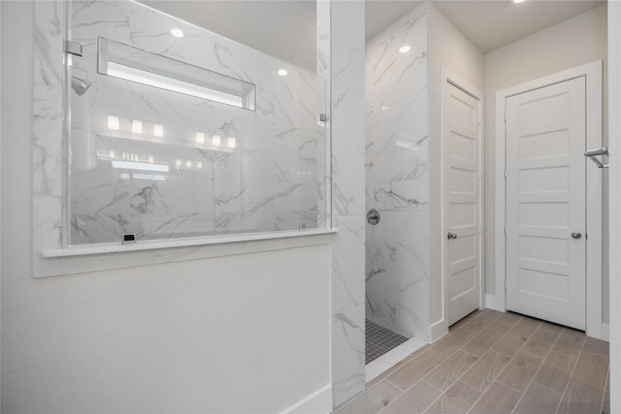 Image 28 of a home in Sunterra. Image 28 of a home in Sunterra.