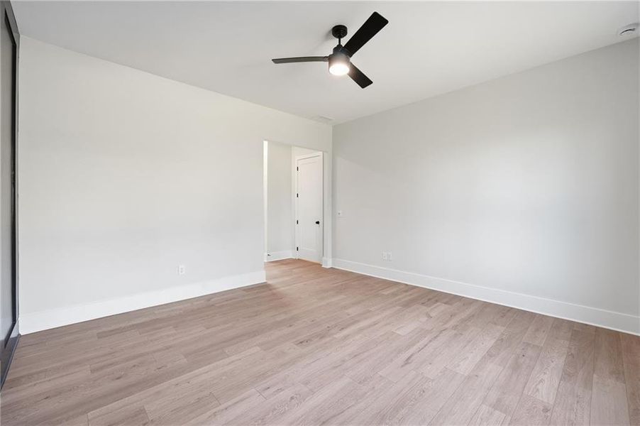 Spacious, unfurnished interior of a new home in , Rydal (Image 47).