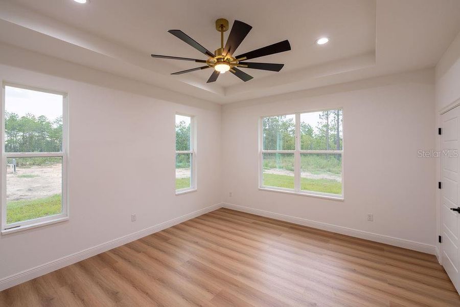 Spacious, unfurnished interior of a new home in , Dunnellon (Image 44). Spacious, unfurnished interior of a new home in , Dunnellon (Image 44).