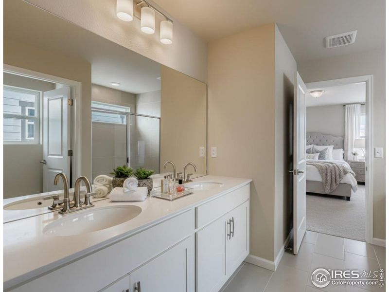 Furnished interior view inside a new home in Waterfield - Single Family Homes, Fort Collins (Image 11).