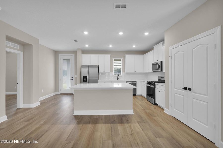 Furnished interior view inside a new home in Jennings Farm, Middleburg (Image 9).
