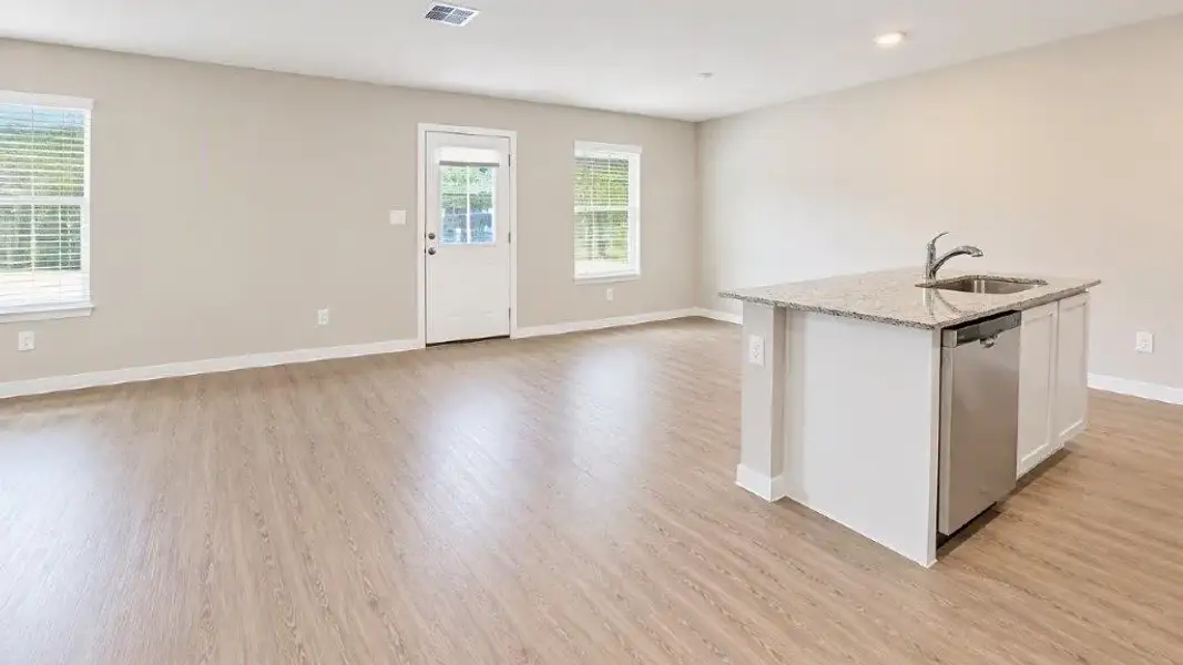 Spacious, unfurnished interior of a new home in Fisher's Cove, Aransas Pass (Image 6). Spacious, unfurnished interior of a new home in Fisher's Cove, Aransas Pass (Image 6).