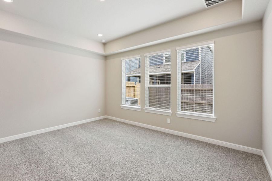 Spacious, unfurnished interior of a new home in Kemah Crossing - Luxe Series, Kemah (Image 33). Spacious, unfurnished interior of a new home in Kemah Crossing - Luxe Series, Kemah (Image 33).