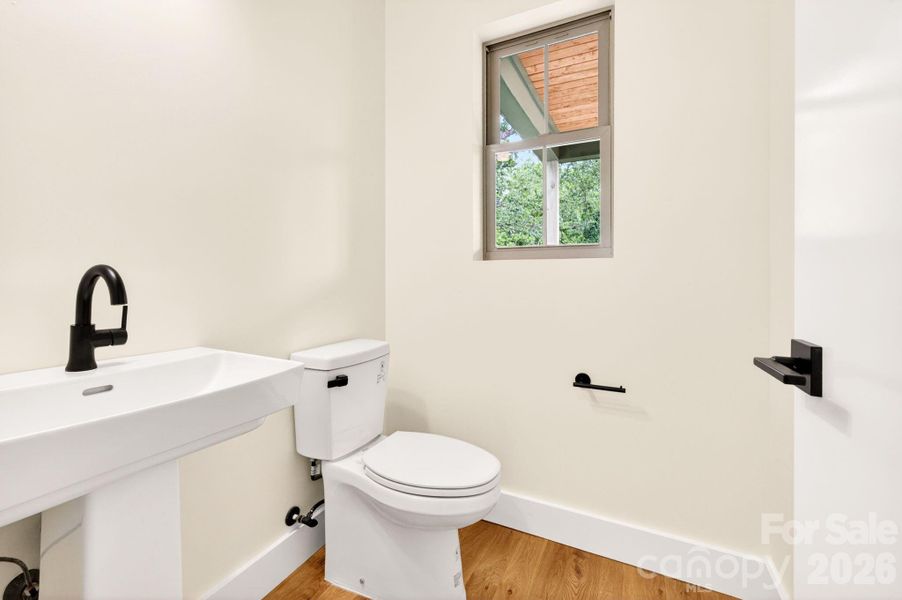 Furnished interior view inside a new home in , Asheville (Image 6).