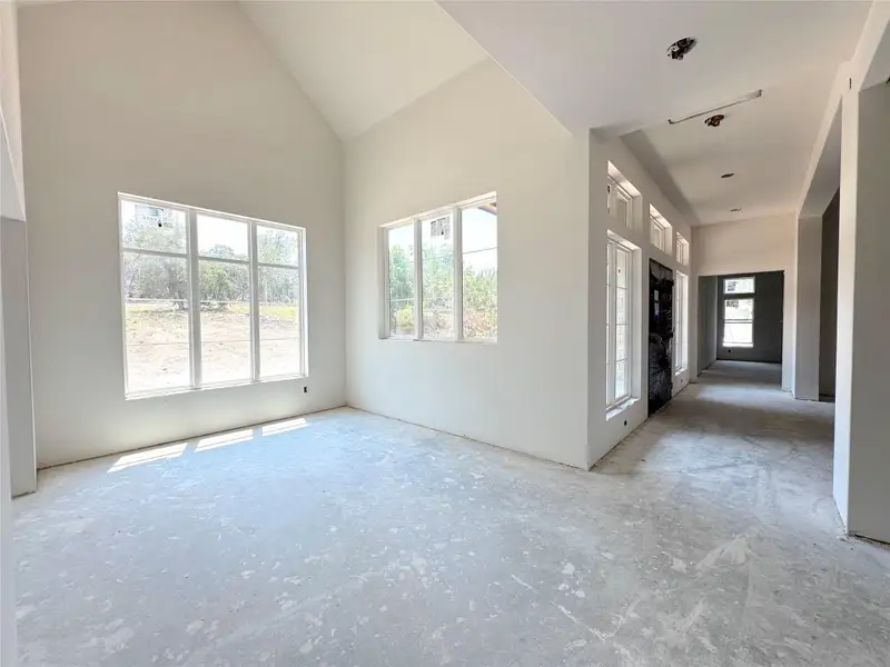Spacious, unfurnished interior of a new home in , Canyon Lake (Image 6). Spacious, unfurnished interior of a new home in , Canyon Lake (Image 6).