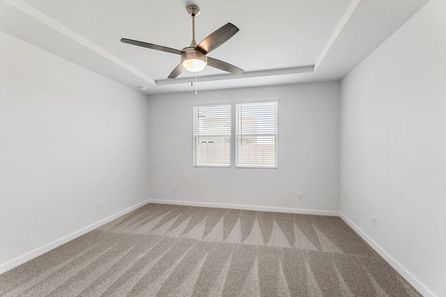 Spacious, unfurnished interior of a new home in Highland Ridge, New Braunfels (Image 32).