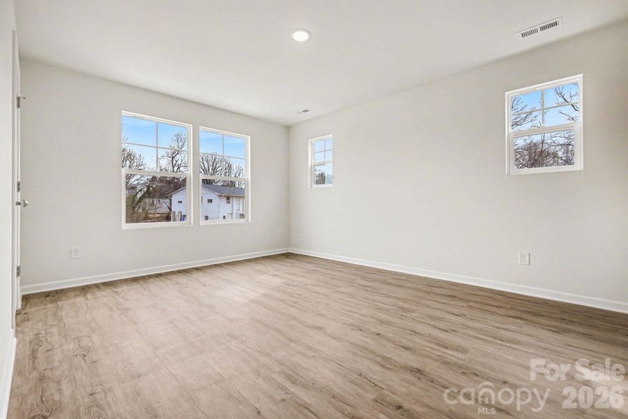 Spacious, unfurnished interior of a new home in , Statesville (Image 22).