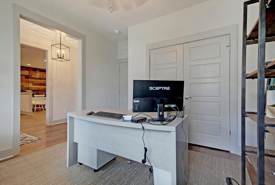 Furnished interior view inside a new home in Creek Pointe, Moncks Corner (Image 12). Furnished interior view inside a new home in Creek Pointe, Moncks Corner (Image 12).