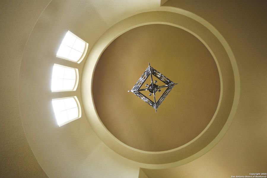 Close-up of interior finishes inside a home in , McQueeney (Image 18).