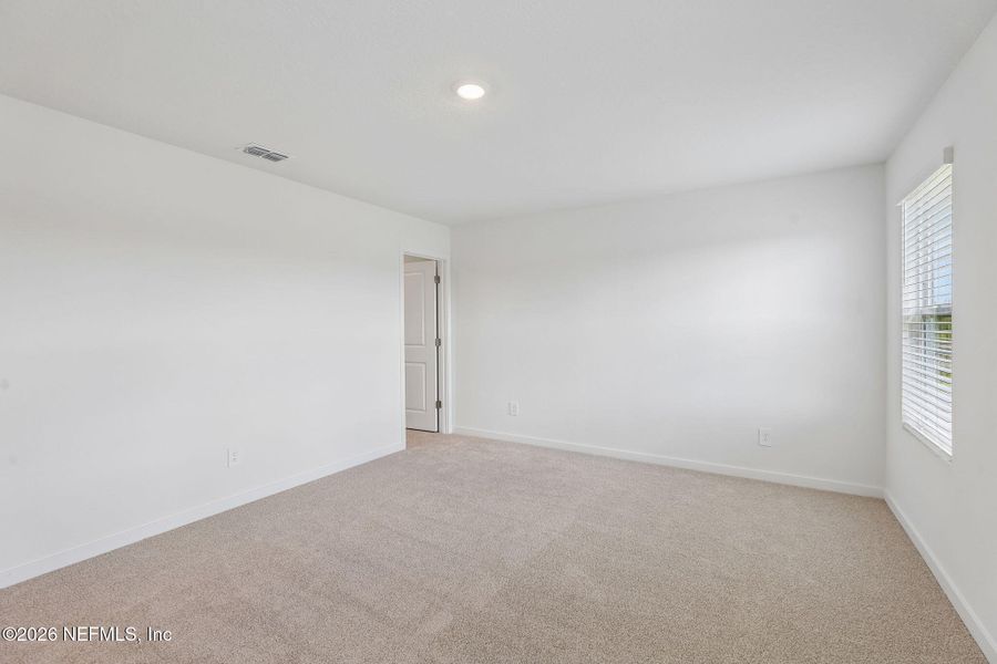 Spacious, unfurnished interior of a new home in Parkside at Shearwater, St. Augustine (Image 18).