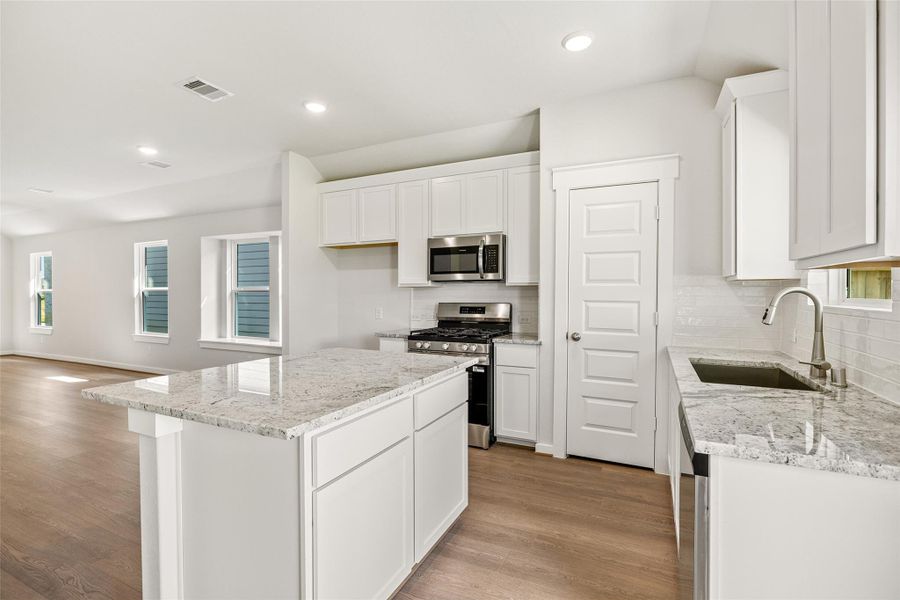 Furnished interior view inside a new home in Mostyn Springs, Magnolia (Image 3). Furnished interior view inside a new home in Mostyn Springs, Magnolia (Image 3).