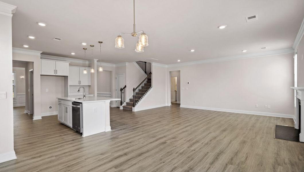 Spacious, unfurnished interior of a new home in Seven Oaks, Greenwood (Image 21).