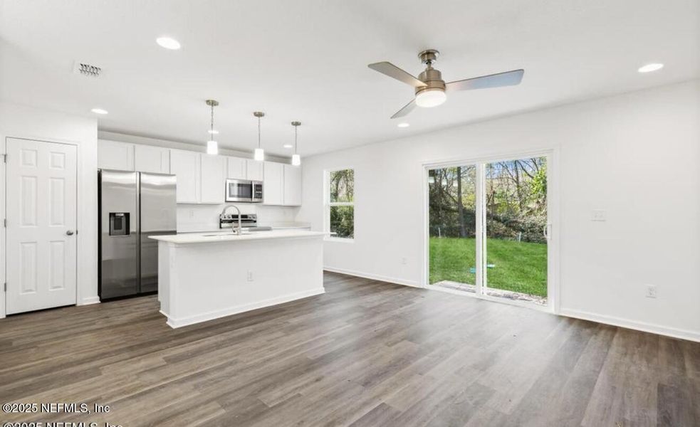 Spacious, unfurnished interior of a new home in , Jacksonville (Image 22). Spacious, unfurnished interior of a new home in , Jacksonville (Image 22).