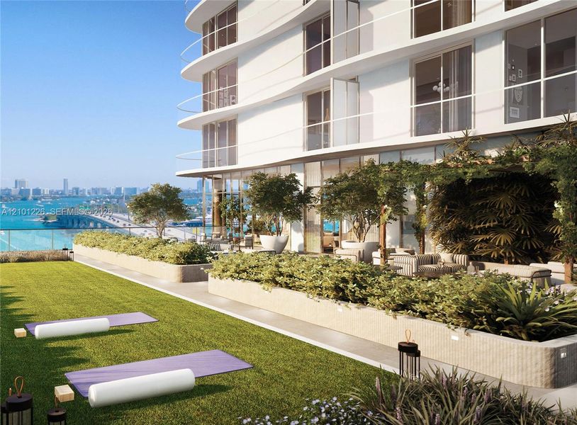 Condo located in Miami, FL showcasing its design and architecture (Image 3).