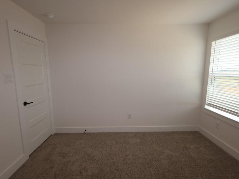 Spacious, unfurnished interior of a new home in Hallimore Ranch, Rosenberg (Image 19). Spacious, unfurnished interior of a new home in Hallimore Ranch, Rosenberg (Image 19).