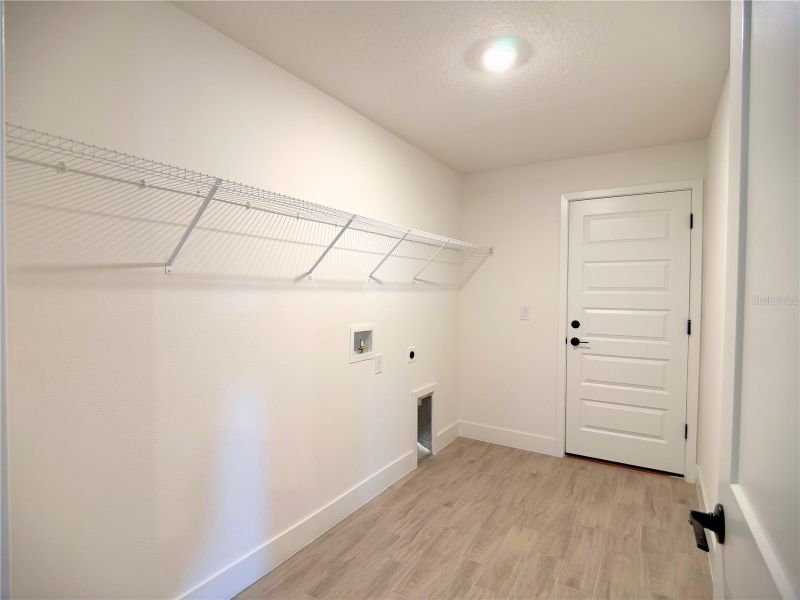 Spacious, unfurnished interior of a new home in Hill Country Estates, Dade City (Image 20). Spacious, unfurnished interior of a new home in Hill Country Estates, Dade City (Image 20).