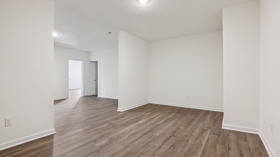 Spacious, unfurnished interior of a new home in Whispering Springs, Maryville (Image 39). Spacious, unfurnished interior of a new home in Whispering Springs, Maryville (Image 39).