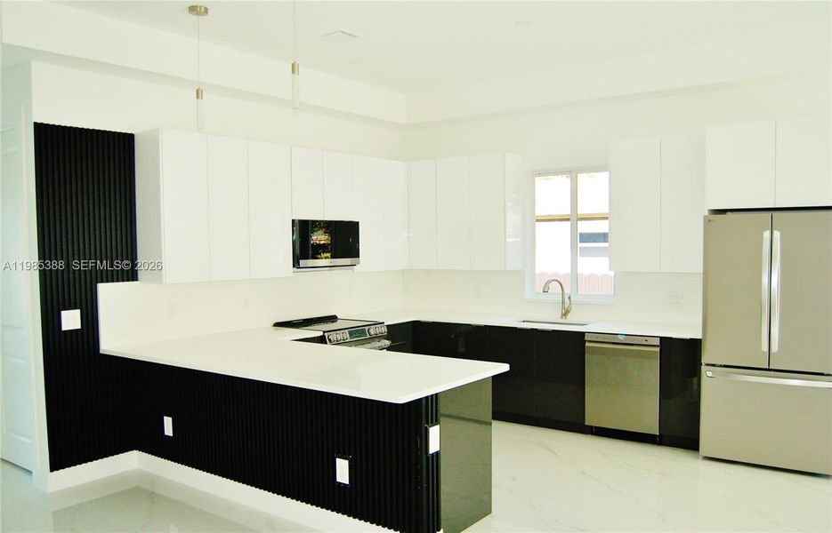 Furnished interior view inside a new home in , Pompano Beach (Image 7).