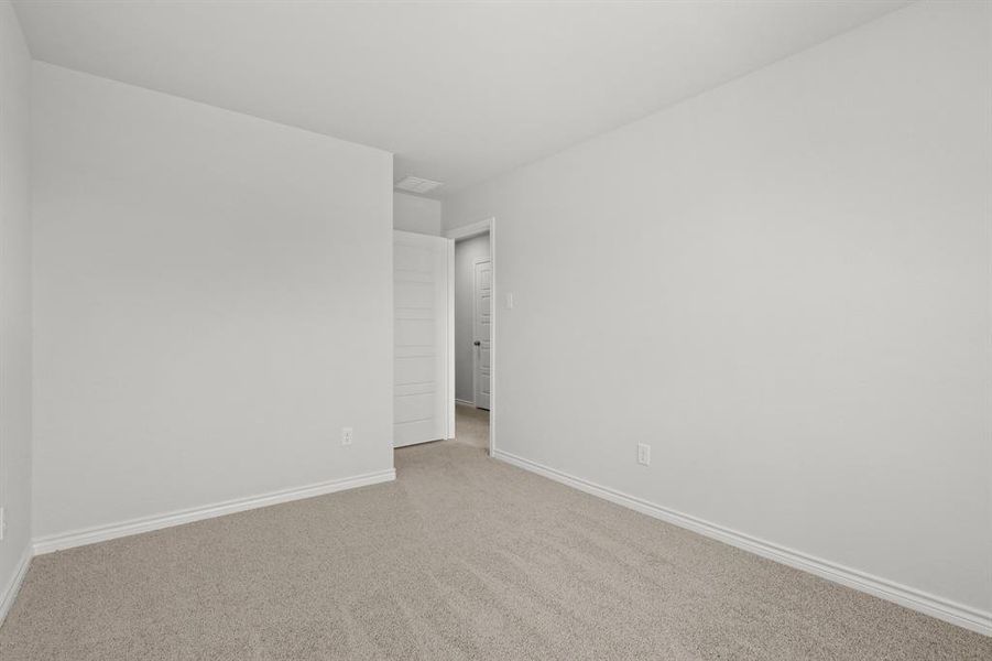 Spacious, unfurnished interior of a new home in Christian Meadows, Ennis (Image 27).