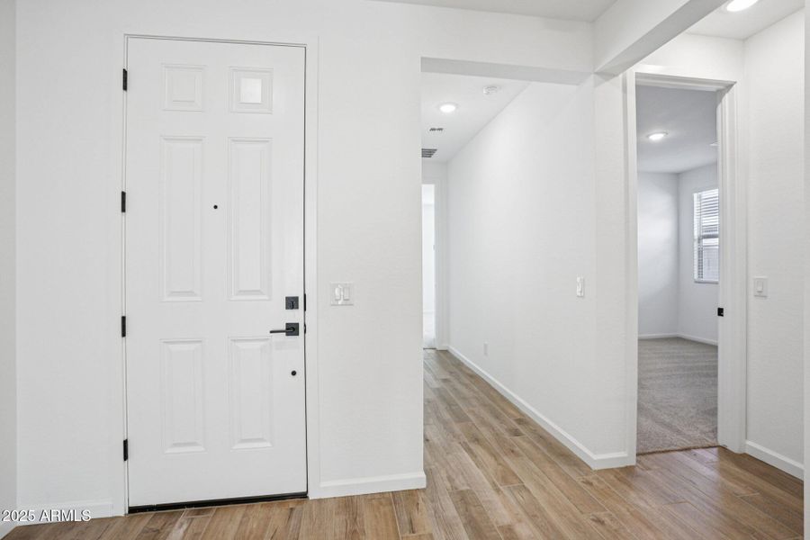 5-web-or-mls-W Brown St-S1810-005