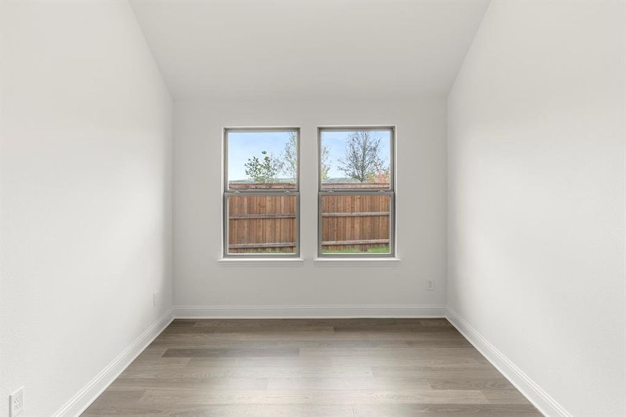 10. 801 Stoney - Study 10. 801 Stoney - Study