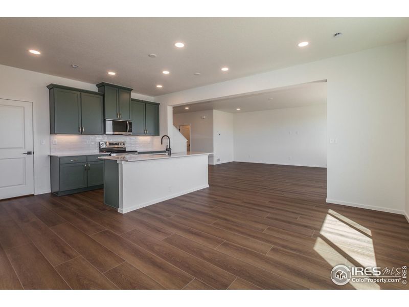 EXAMPLE PHOTO: KITCHEN, DINING AND LIVING