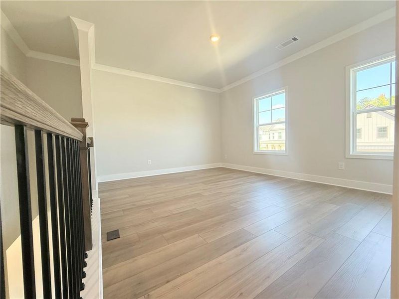 Spacious, unfurnished interior of a new home in , Gainesville (Image 31).