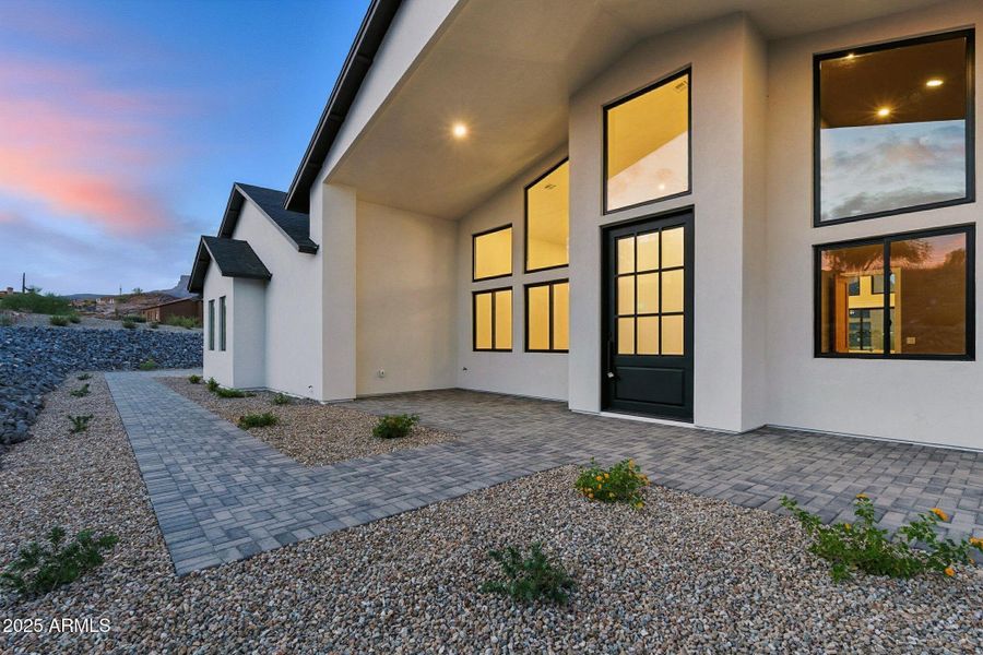 129-web-or-mls-South Veronica-129