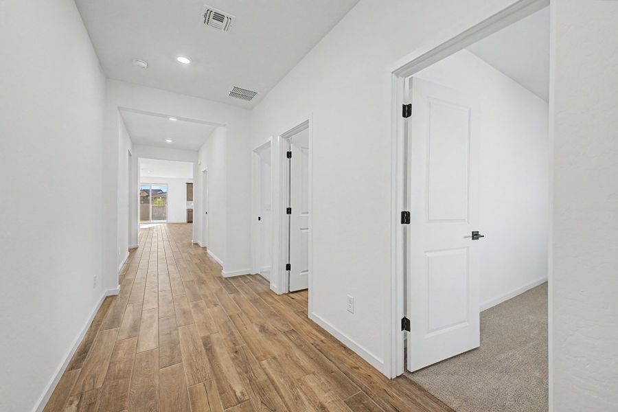 Spacious, unfurnished interior of a new home in Frontera, Surprise (Image 7). Spacious, unfurnished interior of a new home in Frontera, Surprise (Image 7).