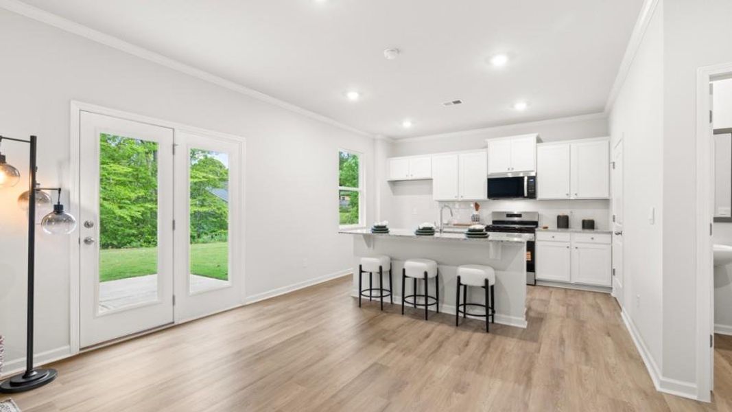 Furnished interior view inside a new home in Fairhaven, Lithia Springs (Image 10).