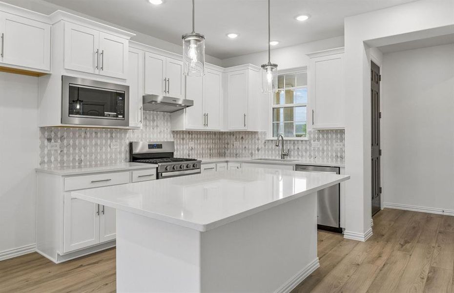 Beautiful kitchen with pendent lighting Beautiful kitchen with pendent lighting