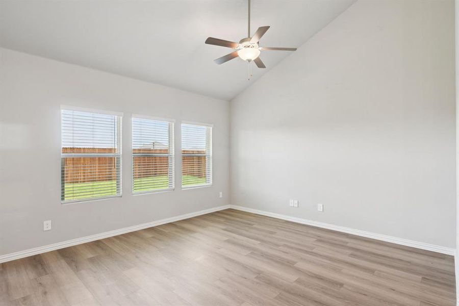 Photo is not of the actual home, but is an inspirational photo of builder’s model home and may depict options, furnishings, and/or decorator features that are not included. Photo is not of the actual home, but is an inspirational photo of builder’s model home and may depict options, furnishings, and/or decorator features that are not included.