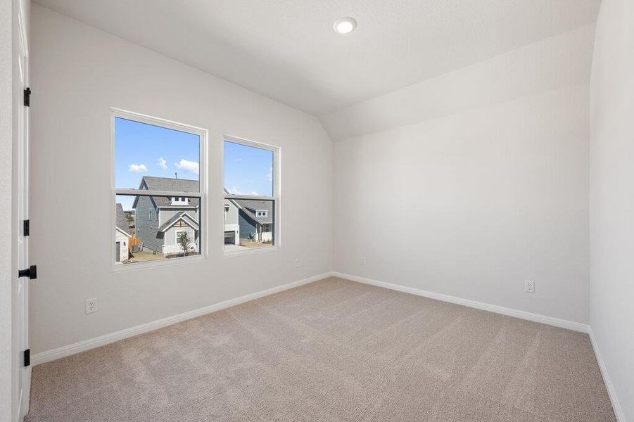 Spacious, unfurnished interior of a new home in Cannon Ranch, Dripping Springs (Image 32).