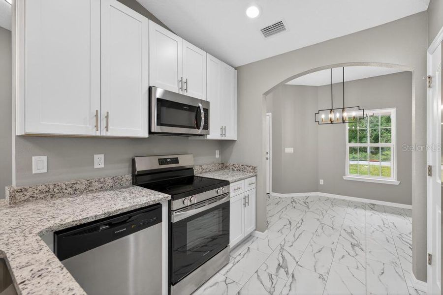 Furnished interior view inside a new home in , Ocklawaha (Image 8).