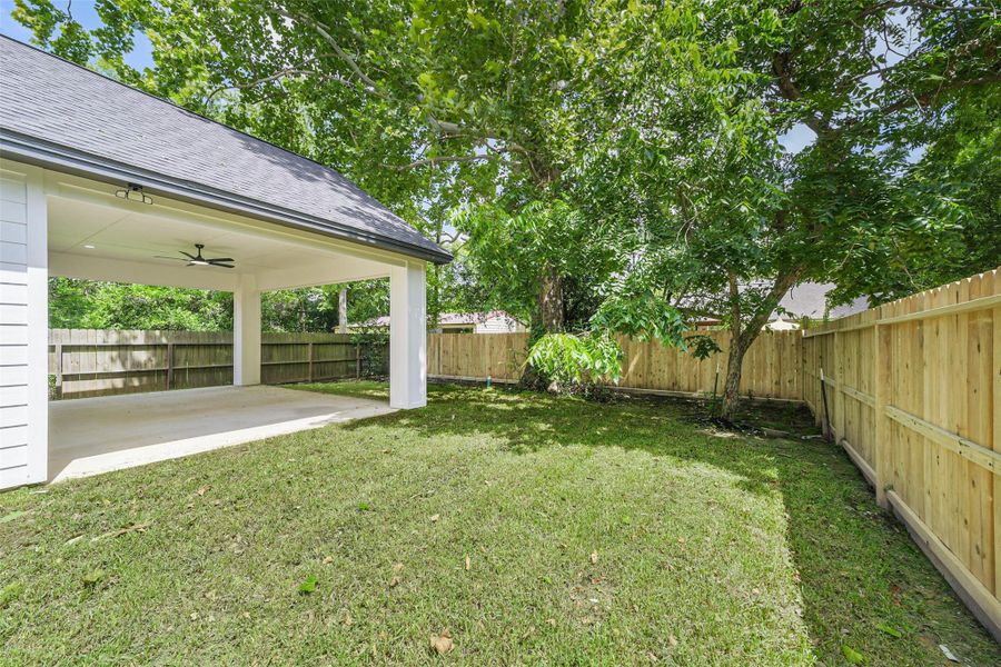 Exterior details and patio area of a home in , Tomball (Image 28). Exterior details and patio area of a home in , Tomball (Image 28).