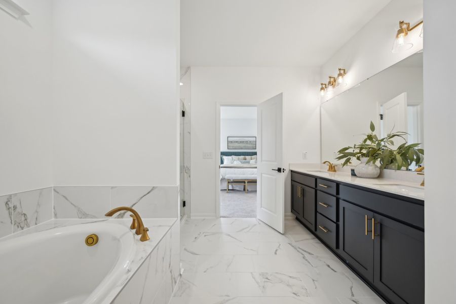 Representative furnished interior of a home built from the Leland by Ashton Woods in Crescent Mills, Wilson's Mills (Image 5).