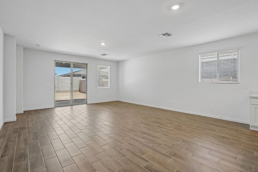 Representative images and renderings are for illustrative purposes. Actual structural options and design finishes of home may vary. Representative images and renderings are for illustrative purposes. Actual structural options and design finishes of home may vary.
