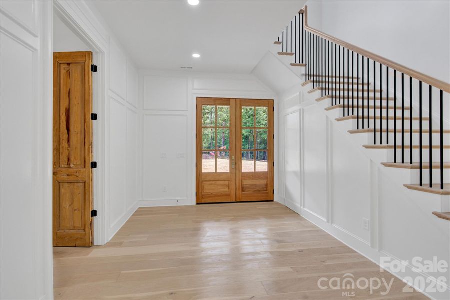 Spacious, unfurnished interior of a new home in , Waxhaw (Image 9).