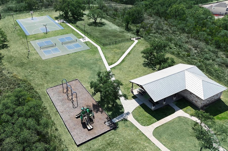 Community amenities in Hunters Ranch, San Antonio (Image 3). Community amenities in Hunters Ranch, San Antonio (Image 3).