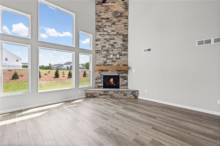 Spacious, unfurnished interior of a new home in Twin Lakes, Hoschton (Image 16).