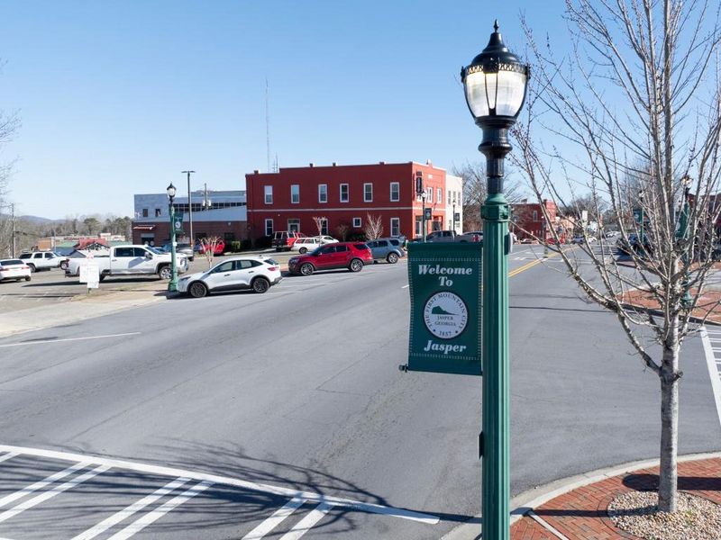 Image 89 of a home in Rolling Meadows.