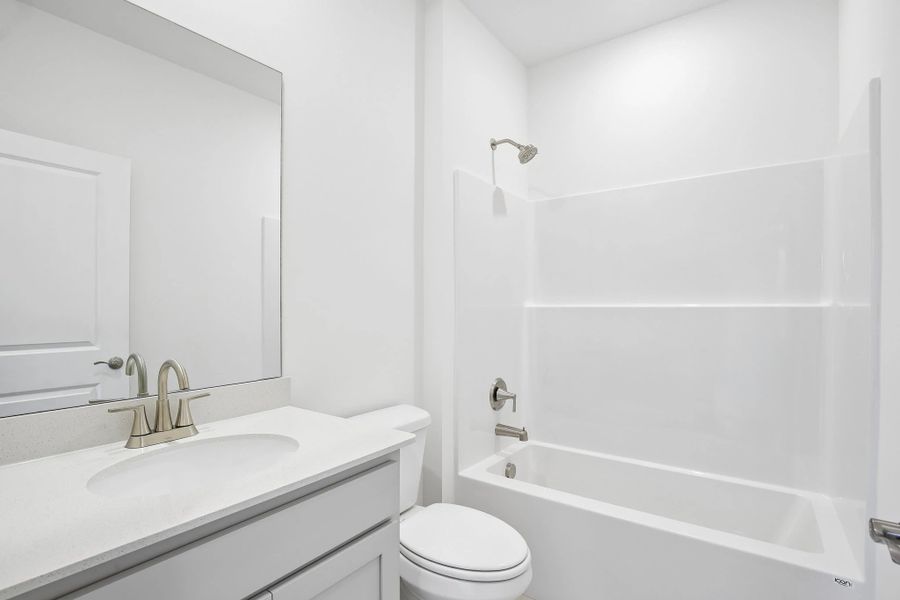 Bathroom 2 featuring AW Collection® Milan