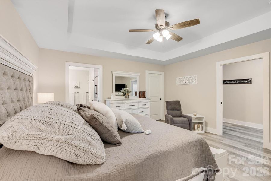 Furnished interior view inside a new home in , Lenoir (Image 16).