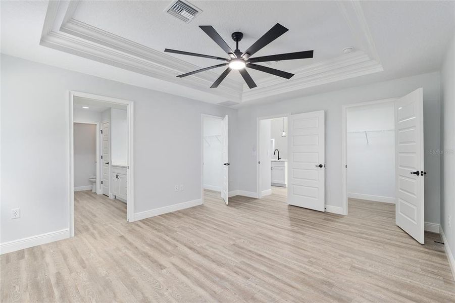 Spacious, unfurnished interior of a new home in , Dunnellon (Image 14).